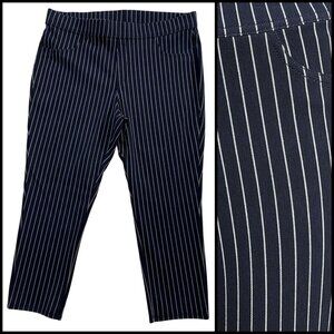 Time & True Capri Pull On Pinstriped Pants Stretch Nautical Preppy Navy XXL NWOT